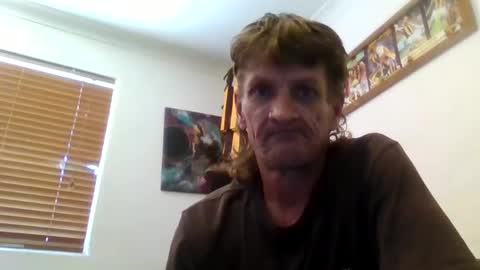 Snapshot of niceozziecockxxx chatting on 02-06-25, 02:33 Sexiishaine online show from 02-06-25, 02:33