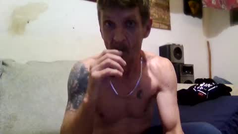 Snapshot of niceozziecockxxx chatting on 10-10-25, 05:34 Sexiishaine online show from 10-10-25, 05:34
