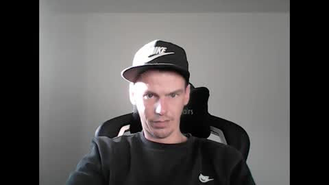 Nicerdude online show from 11-23-25, 01:22