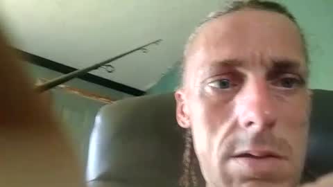 Snapshot of nicholasdewson4 chatting on 06-17-26, 04:52 nicholasdewson4 online show from 06-17-26, 04:52