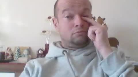 nick1990b online show from 01-19-25, 12:17