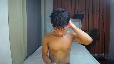 Snapshot of nick_cummer12 chatting on 01-05-26, 08:01 JAKE online show from 01-05-26, 08:01