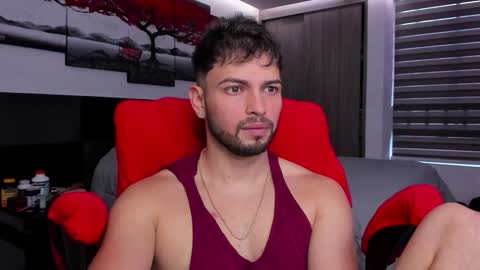 Snapshot of nick_klaus chatting on 01-16-25, 10:44 Nick Klaus online show from 01-16-25, 10:44