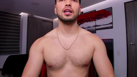 Snapshot of nick_klaus chatting on 09-09-25, 11:26 Nick Klaus online show from 09-09-25, 11:26