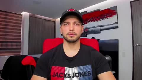 Snapshot of nick_klaus chatting on 09-19-25, 10:43 Nick Klaus online show from 09-19-25, 10:43