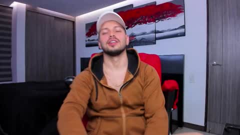 Snapshot of nick_klaus chatting on 10-24-25, 11:23 Nick Klaus online show from 10-24-25, 11:23