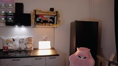 nickari_x online show from 05-10-26, 05:34