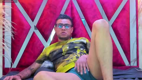 nickk_jonson online show from 04-14-26, 01:06