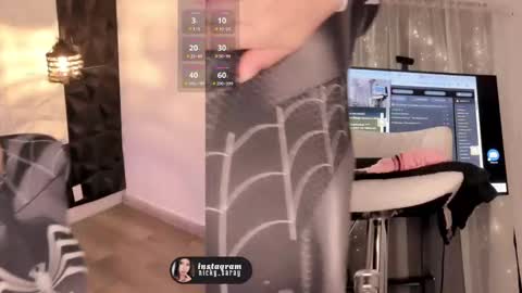 Nicky online show from 10-25-25, 07:08