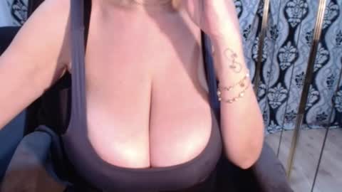 Nicky online show from 11-13-25, 08:02