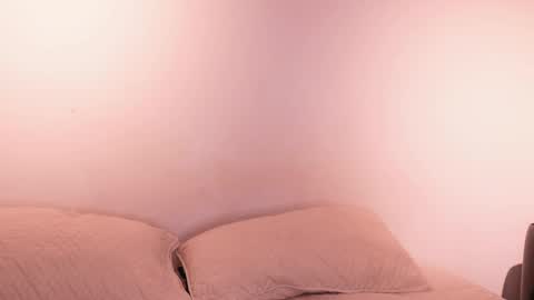 Snapshot of nicky_and_blake chatting on 02-16-25, 11:16 nicky and blake online show from 02-16-25, 11:16