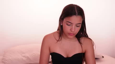 Snapshot of nicky_and_blake chatting on 02-25-25, 09:57 nicky and blake online show from 02-25-25, 09:57