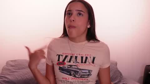 Snapshot of nicky_and_blake chatting on 03-05-25, 08:32 nicky and blake online show from 03-05-25, 08:32