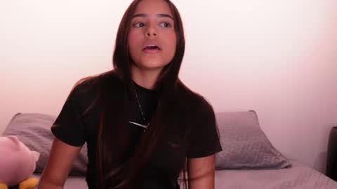 Snapshot of nicky_and_blake chatting on 03-06-25, 10:15 nicky and blake online show from 03-06-25, 10:15