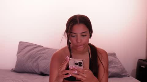 Snapshot of nicky_and_blake chatting on 03-10-25, 08:56 nicky and blake online show from 03-10-25, 08:56