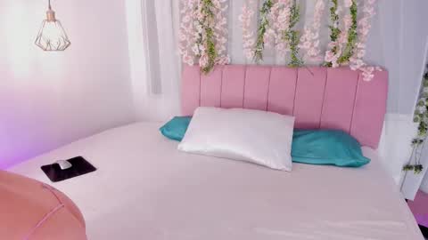 nicky_bonny18 online show from 02-09-26, 11:58