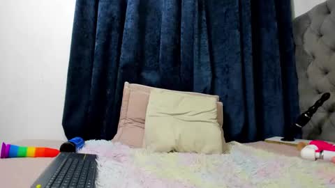 Nicky Brown online show from 02-03-25, 10:43