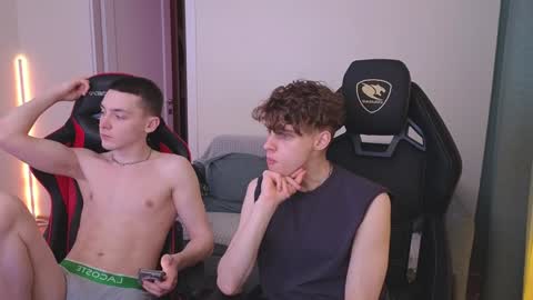 Nicki  Danny online show from 02-07-25, 05:18