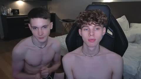 Nicki  Danny online show from 10-22-25, 05:34