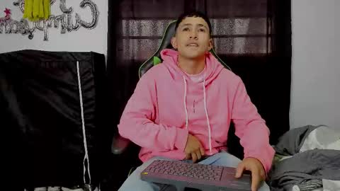 nicky online show from 11-28-25, 07:38