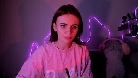 Snapshot of nicky_weekends chatting on 12-06-24, 04:25 Nicky Weekends online show from 12-06-24, 04:25