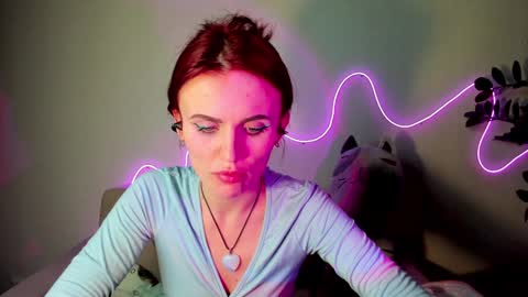 Snapshot of nicky_weekends chatting on 12-09-24, 03:18 Nicky Weekends online show from 12-09-24, 03:18