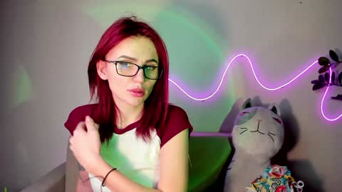 Snapshot of nicky_weekends chatting on 12-10-24, 12:06 Nicky Weekends online show from 12-10-24, 12:06