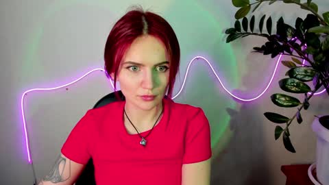 Snapshot of nicky_weekends chatting on 12-17-24, 03:17 Nicky Weekends online show from 12-17-24, 03:17