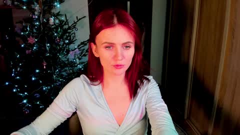 Snapshot of nicky_weekends chatting on 12-27-24, 02:54 Nicky Weekends online show from 12-27-24, 02:54