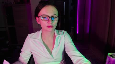 Snapshot of nicky_weekends chatting on 01-23-25, 01:30 Nicky Weekends online show from 01-23-25, 01:30