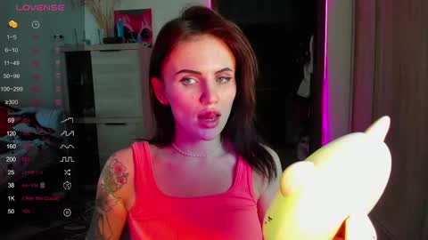 Snapshot of nicky_weekends chatting on 02-24-25, 12:05 Nicky Weekends online show from 02-24-25, 12:05