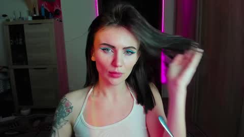 Snapshot of nicky_weekends chatting on 03-07-25, 01:53 Nicky Weekends online show from 03-07-25, 01:53