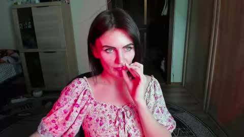 Snapshot of nicky_weekends chatting on 03-08-25, 01:06 Nicky Weekends online show from 03-08-25, 01:06