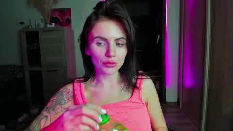 Snapshot of nicky_weekends chatting on 03-12-25, 11:12 Nicky Weekends online show from 03-12-25, 11:12