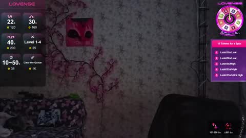 Snapshot of nicky_weekends chatting on 11-30-25, 10:03 Nicky Weekends online show from 11-30-25, 10:03