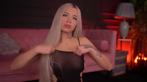 Nicky online show from 11-23-25, 07:13