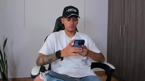 Nicky  online show from 09-08-25, 04:17