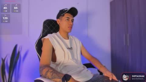 Nicky  online show from 11-24-25, 01:00