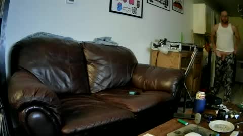 Snapshot of nickylazer chatting on 07-20-26, 10:18 nickylazer online show from 07-20-26, 10:18
