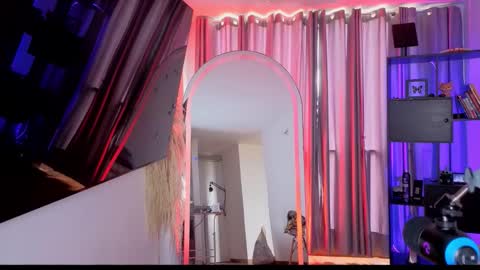 Nicky online show from 03-26-26, 04:56