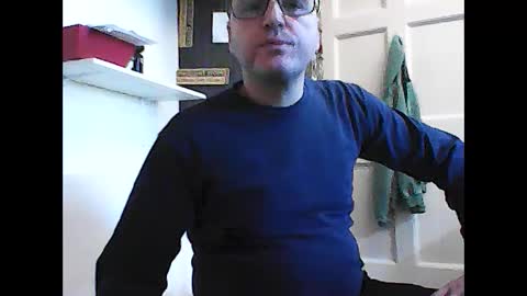 nico_boy000 online show from 03-02-25, 10:35