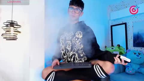 nico online show from 02-28-25, 04:43