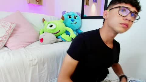 nico online show from 03-01-25, 04:47