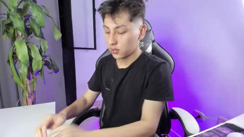 Nico  online show from 03-21-26, 11:41