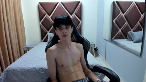 Snapshot of nico_split chatting on 05-22-26, 07:52 Nico online show from 05-22-26, 07:52