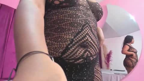 nicohillx online show from 12-01-25, 09:42