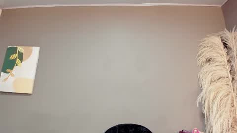 Snapshot of nicohillx chatting on 06-12-26, 09:35 nicohillx online show from 06-12-26, 09:35