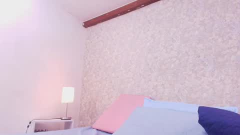 Nicol online show from 09-29-25, 07:19