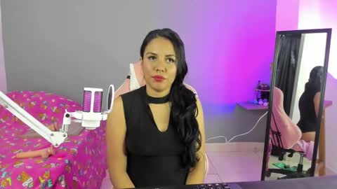 Nicol sanchez online show from 02-09-25, 09:47