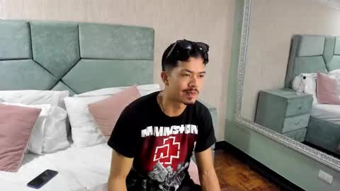 Nicolai online show from 01-18-26, 11:58